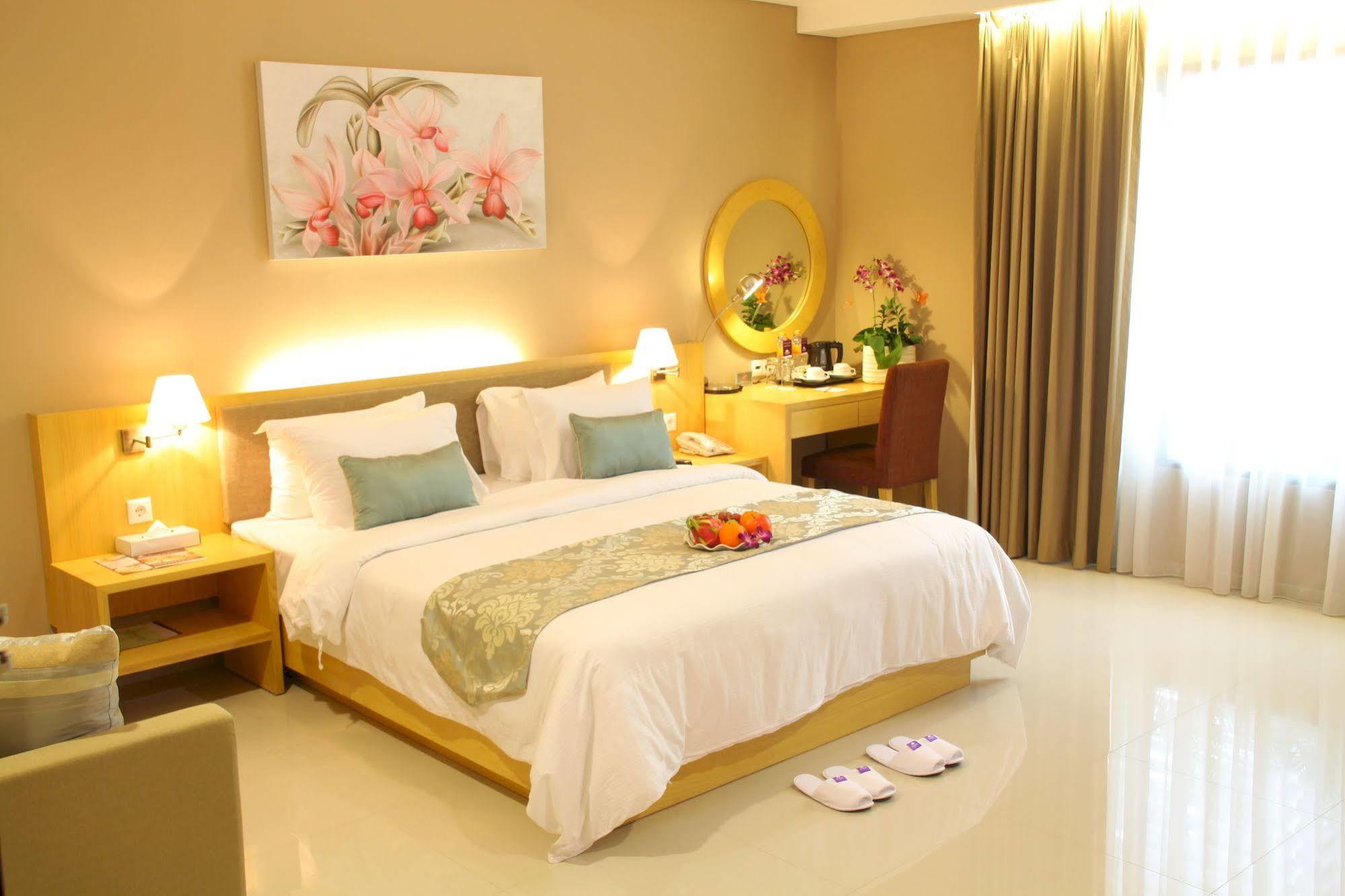 Hotel Anggrek Gandasari Бандунг Екстер'єр фото